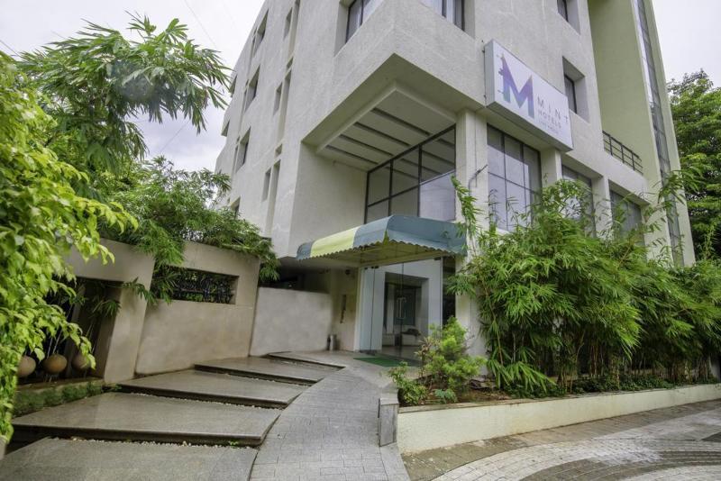 Hotel Mint Montvert Baner Pune Extérieur photo